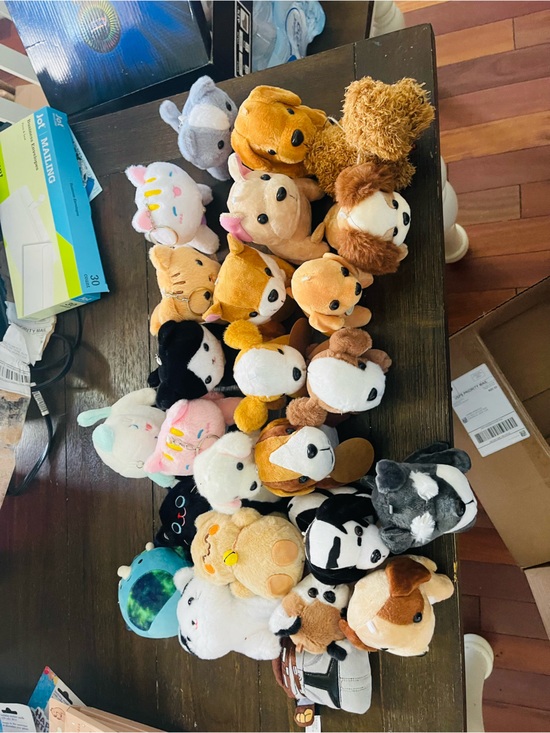 Other - 25 Assorted Plush Squishies - Cute Character Collection